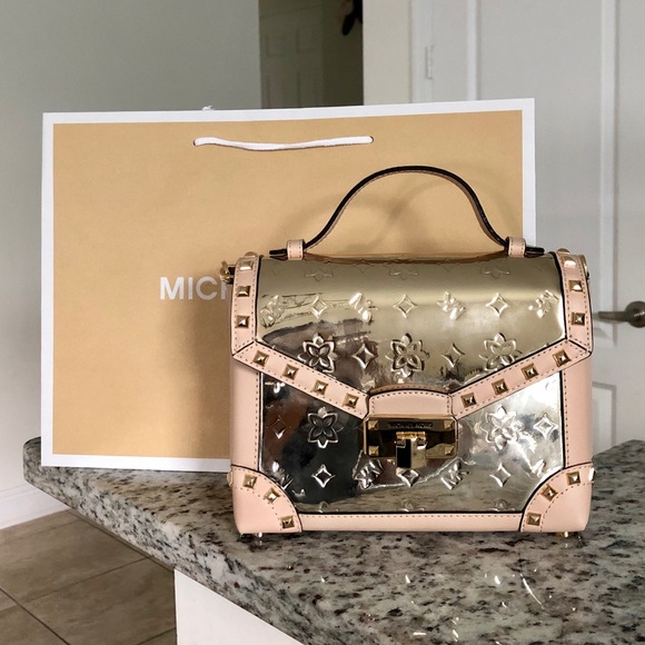 mk trunk bag